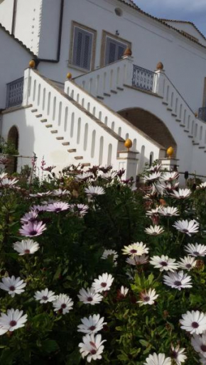 Отель Masseria Celentano Relais & Agriturismo  Сан-Северо